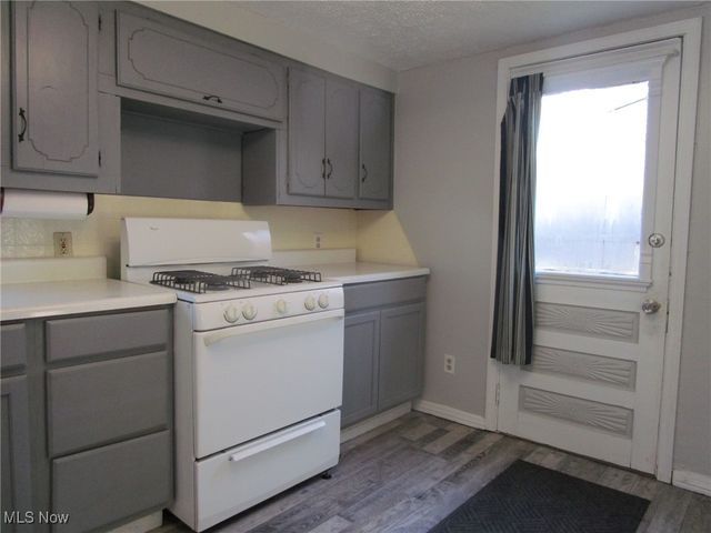 710 Myrtle Avenue, Ashtabula, OH 44004