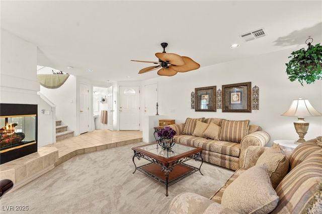 9522 Arrowhead Falls Court, Las Vegas, NV 89148