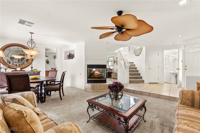 9522 Arrowhead Falls Court, Las Vegas, NV 89148