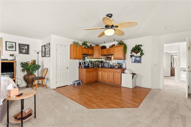 9522 Arrowhead Falls Court, Las Vegas, NV 89148