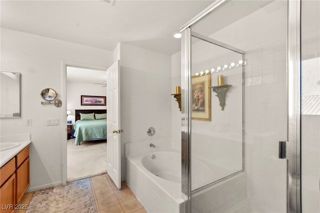 9522 Arrowhead Falls Court, Las Vegas, NV 89148