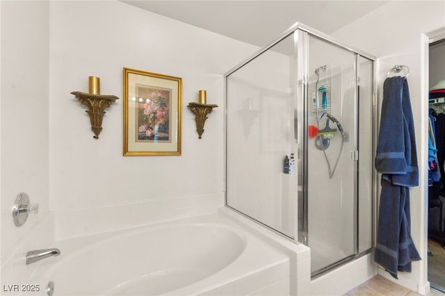 9522 Arrowhead Falls Court, Las Vegas, NV 89148