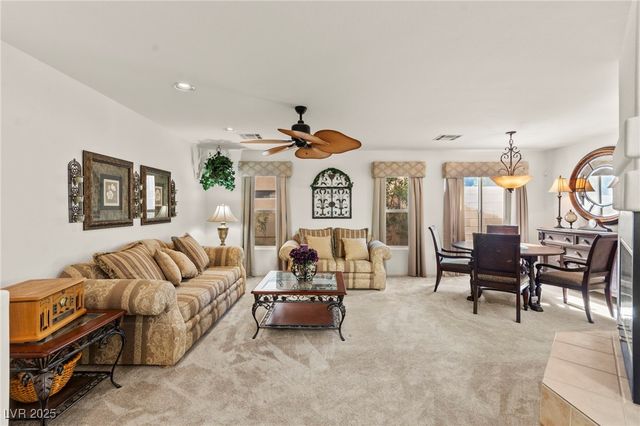 9522 Arrowhead Falls Court, Las Vegas, NV 89148