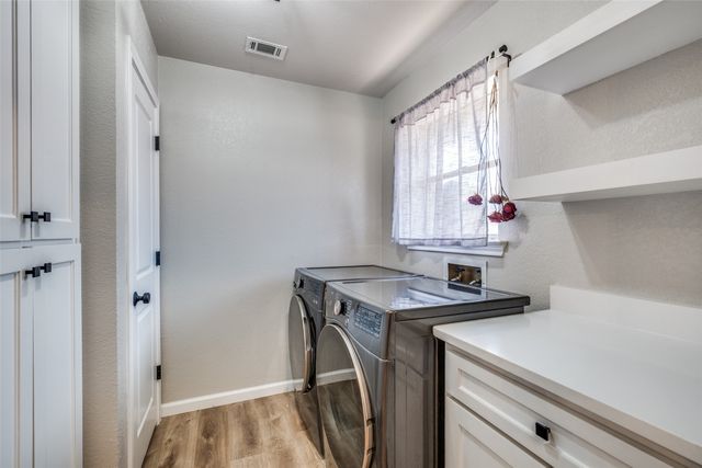 4302 Kingswick Drive, Arlington, TX 76016