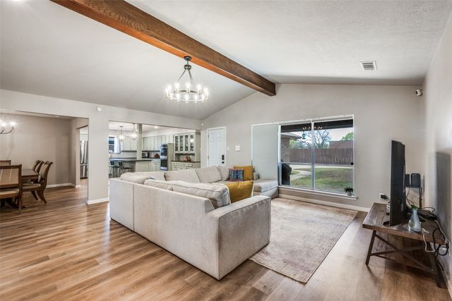 4302 Kingswick Drive, Arlington, TX 76016