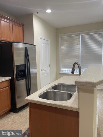 620 KINGFISHER AVE, Gaithersburg, MD 20877
