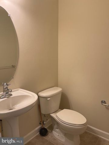 620 KINGFISHER AVE, Gaithersburg, MD 20877