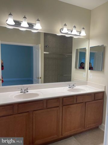 620 KINGFISHER AVE, Gaithersburg, MD 20877
