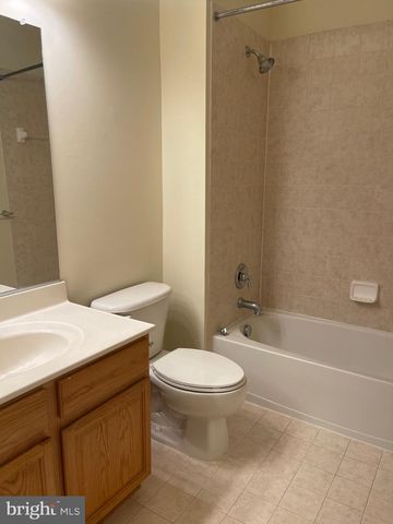 620 KINGFISHER AVE, Gaithersburg, MD 20877