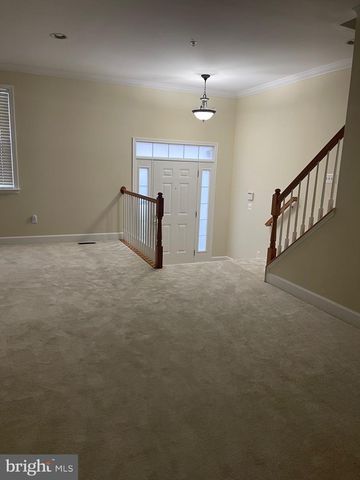 620 KINGFISHER AVE, Gaithersburg, MD 20877