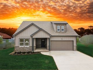 6 Miller Farm, Clarksville, TN 37043