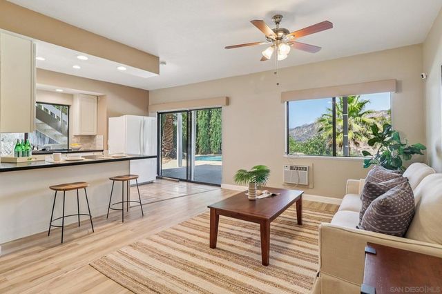 11810 Hi Ridge Rd, Lakeside, CA 92040