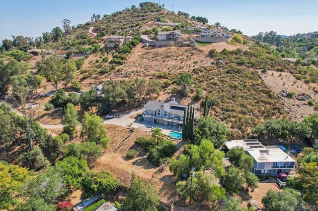 11810 Hi Ridge Rd, Lakeside, CA 92040