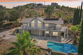 11810 Hi Ridge Rd, Lakeside, CA 92040