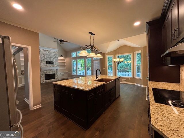 109 Lexington Pass, Peachtree City, GA 30269