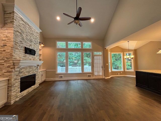 109 Lexington Pass, Peachtree City, GA 30269