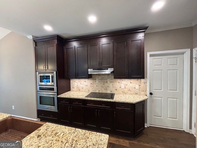 109 Lexington Pass, Peachtree City, GA 30269