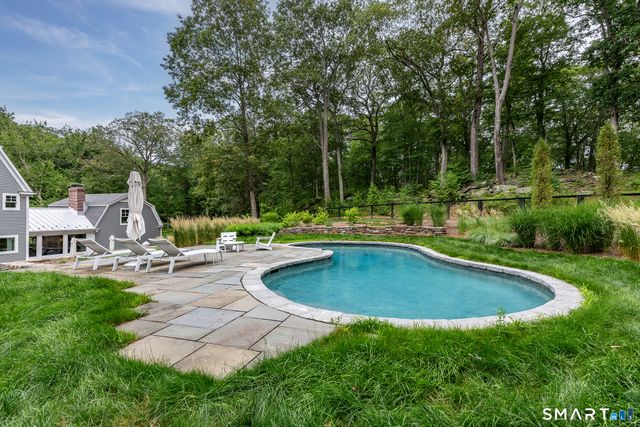 176 Apple Lane, Roxbury, CT 06783