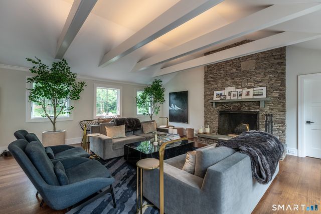 176 Apple Lane, Roxbury, CT 06783