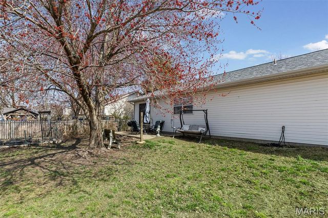 853 Mayfair Drive, Belleville, IL 62221