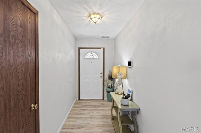 853 Mayfair Drive, Belleville, IL 62221