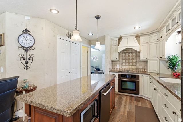 6157 W CONTADORA DR, West Valley City, UT 84128