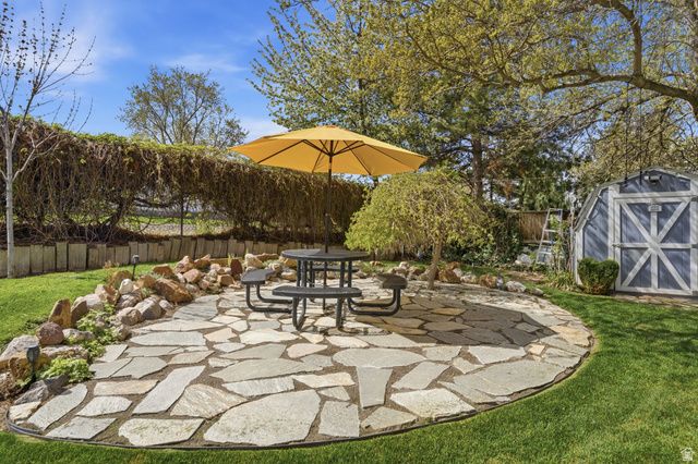 6157 W CONTADORA DR, West Valley City, UT 84128