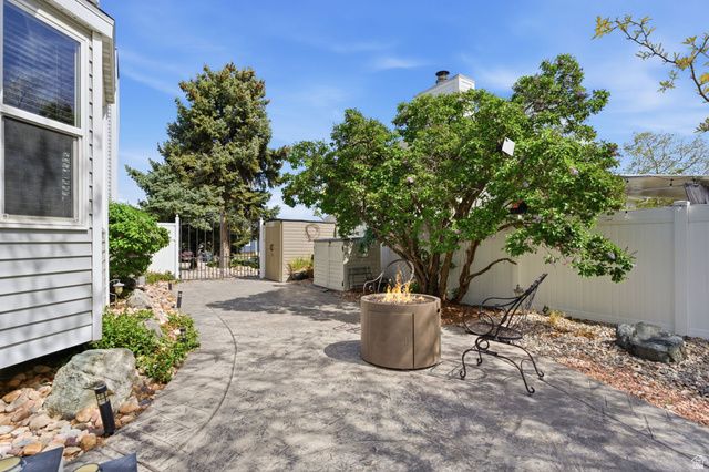 6157 W CONTADORA DR, West Valley City, UT 84128