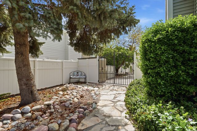 6157 W CONTADORA DR, West Valley City, UT 84128