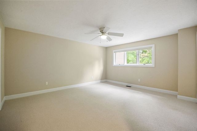 4 Portside Dr Unit 3, Moultonborough, NH 03254