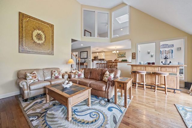 4 Portside Dr Unit 3, Moultonborough, NH 03254