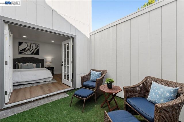 2203 Glenmount Dr, Pittsburg, CA 94565