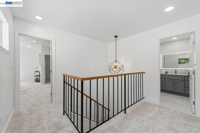 2203 Glenmount Dr, Pittsburg, CA 94565