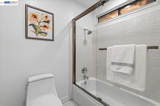 2203 Glenmount Dr, Pittsburg, CA 94565