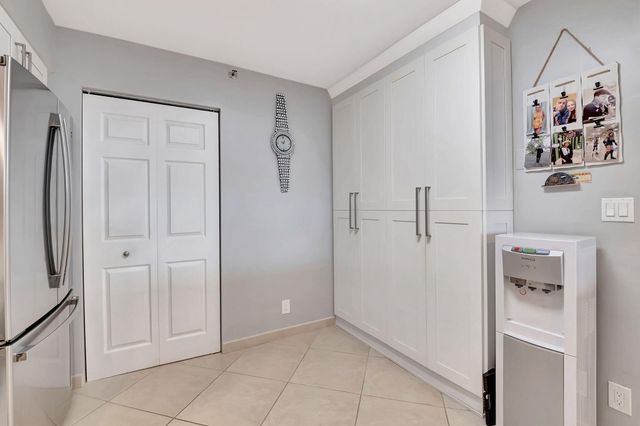 3420 S Ocean Boulevard 4n, Highland Beach, FL 33487