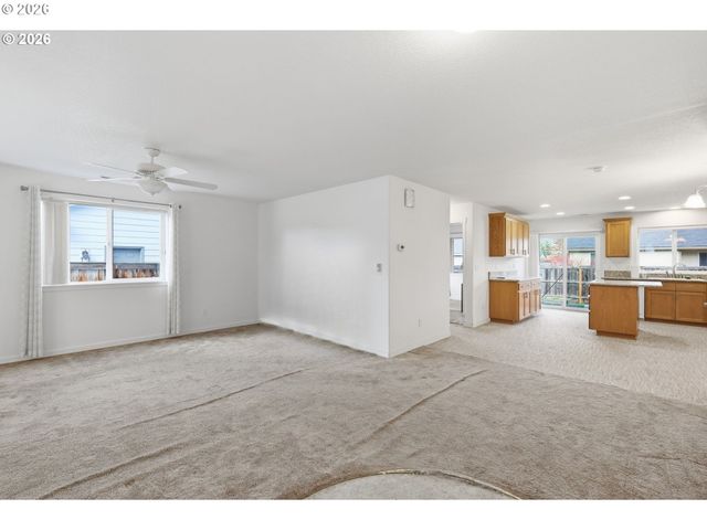 4552 LIVE OAK St, Sweet Home, OR 97386