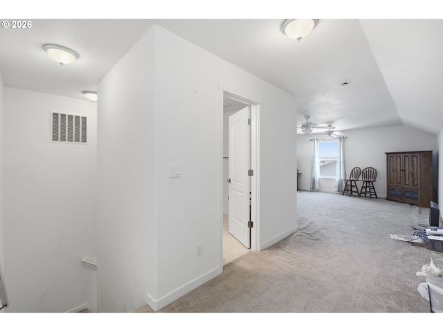 4552 LIVE OAK St, Sweet Home, OR 97386