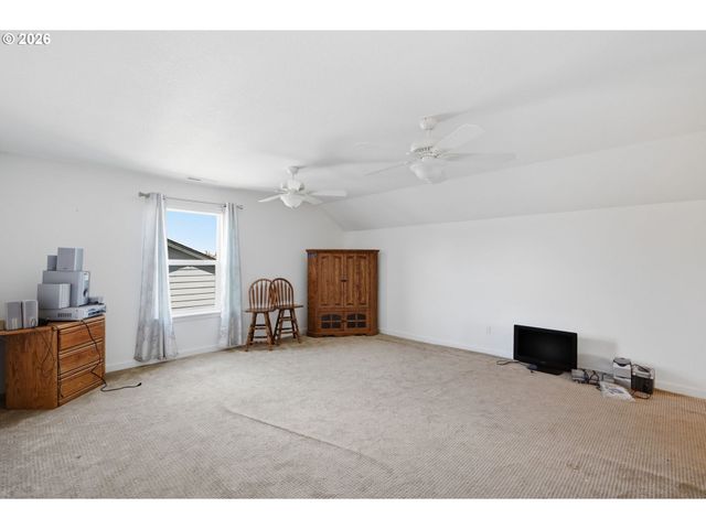 4552 LIVE OAK St, Sweet Home, OR 97386