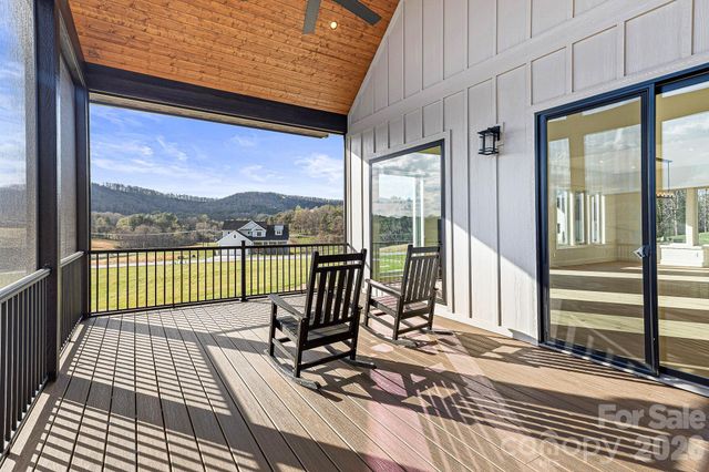 133 Golden Pasture Drive, Fletcher, NC 28732