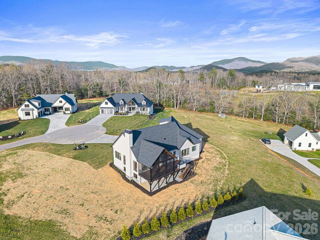 133 Golden Pasture Drive, Fletcher, NC 28732