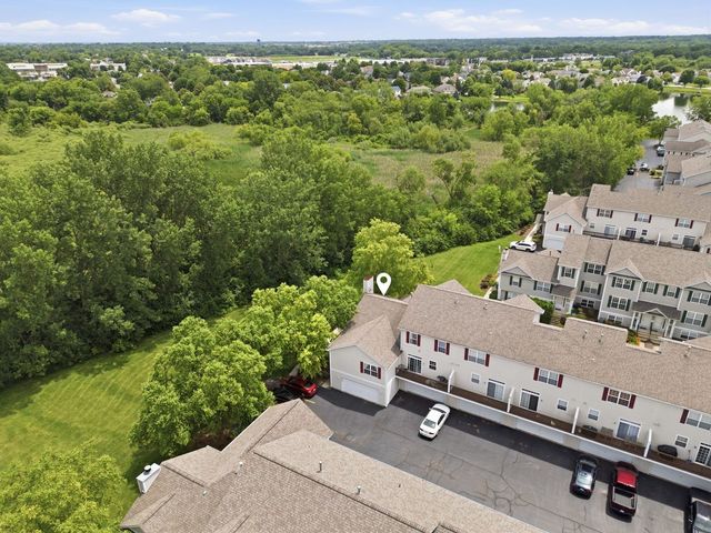 2248 Graystone Drive 2248, Joliet, IL 60431