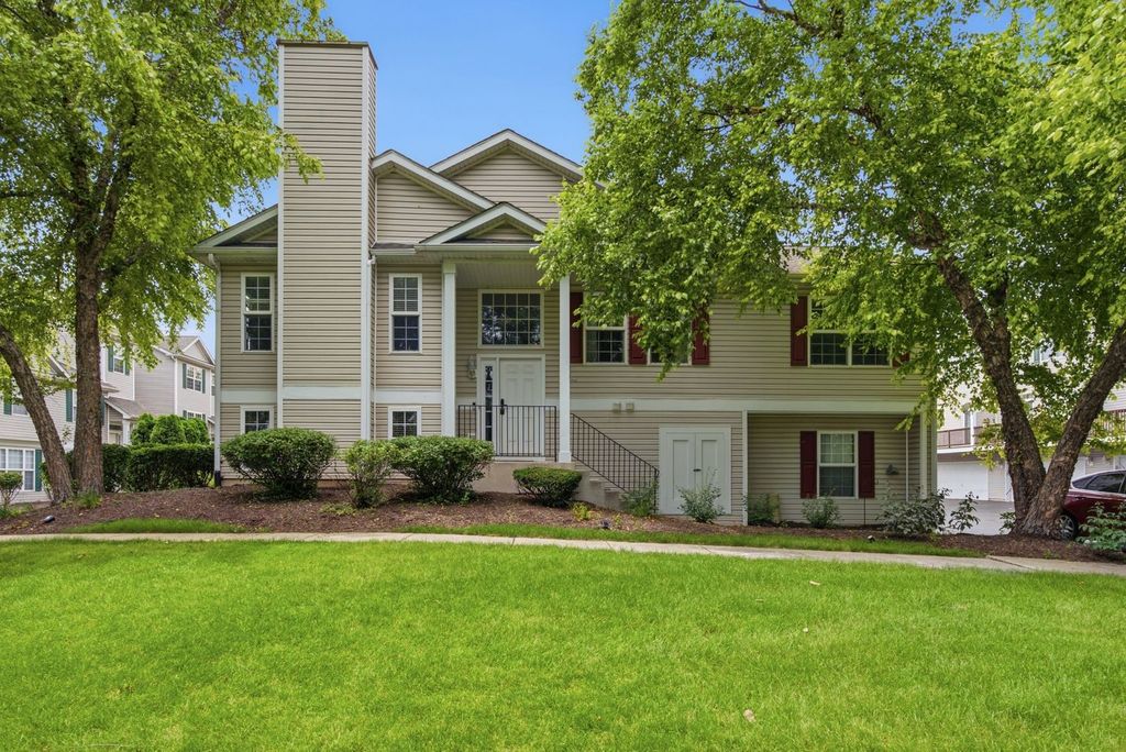 2248 Graystone Drive 2248, Joliet, IL 60431