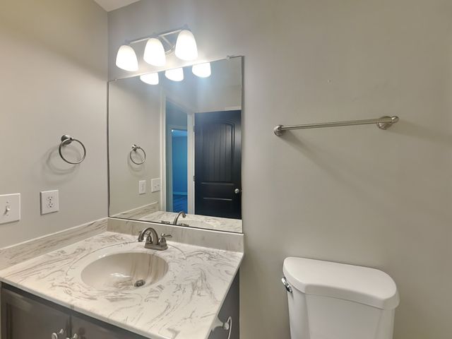 1304 Golden Eagle Way, Clarksville, TN 37040