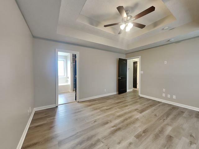 1304 Golden Eagle Way, Clarksville, TN 37040