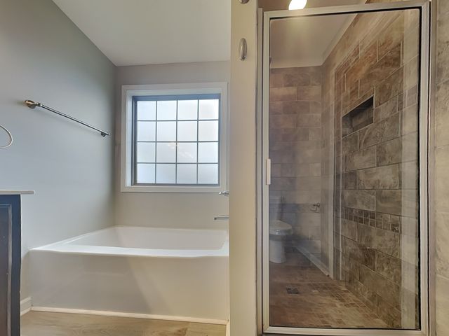 1304 Golden Eagle Way, Clarksville, TN 37040