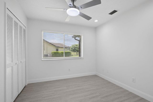 148 Village Walk Drive 24, Royal Palm Beach, FL 33411
