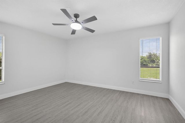 148 Village Walk Drive 24, Royal Palm Beach, FL 33411