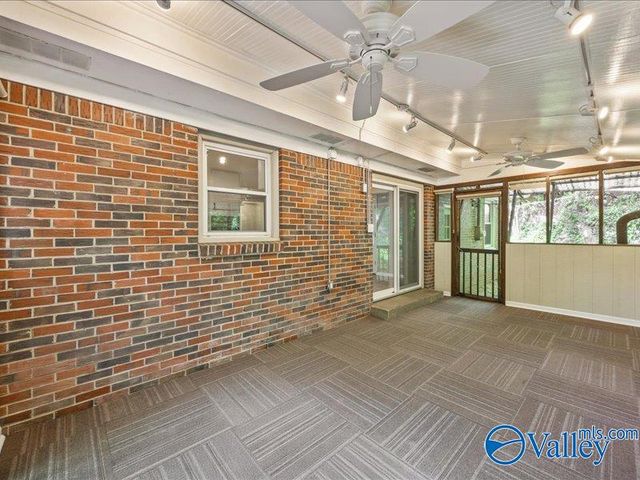 2106 Colice Road SE, Huntsville, AL 35801