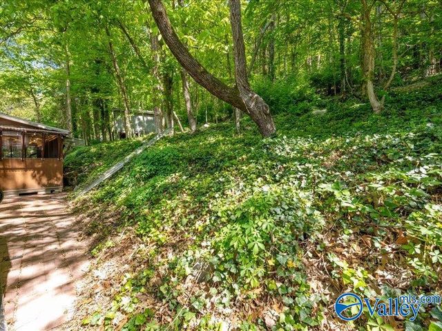 2106 Colice Road SE, Huntsville, AL 35801