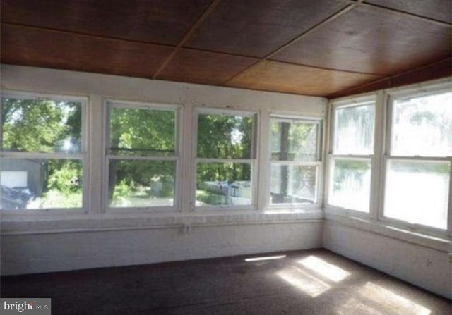 1076 TAYLOR, Folcroft, PA 19032